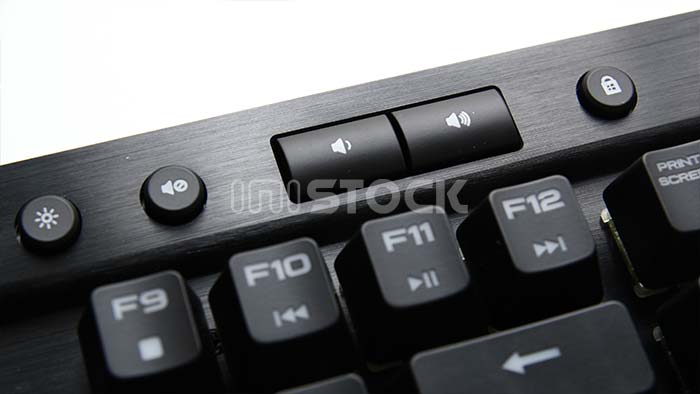 corsair-k65-rgb-keyboard-rapidfire-volume-button-review